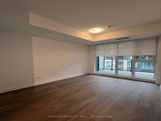 1411 - 543 Richmond St W