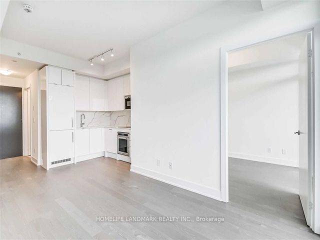 1901 - 181 Bedford Rd