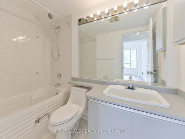 1805 - 7 Bishop Ave