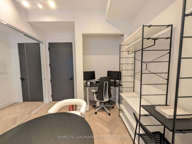 501 - 25 Adra Grado Way