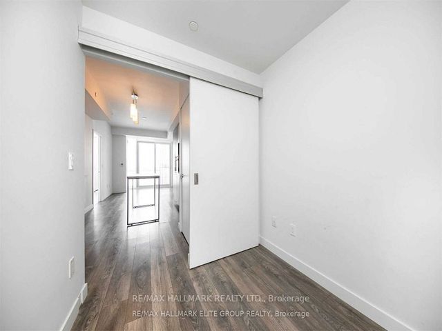3312 - 8 Eglinton Ave E