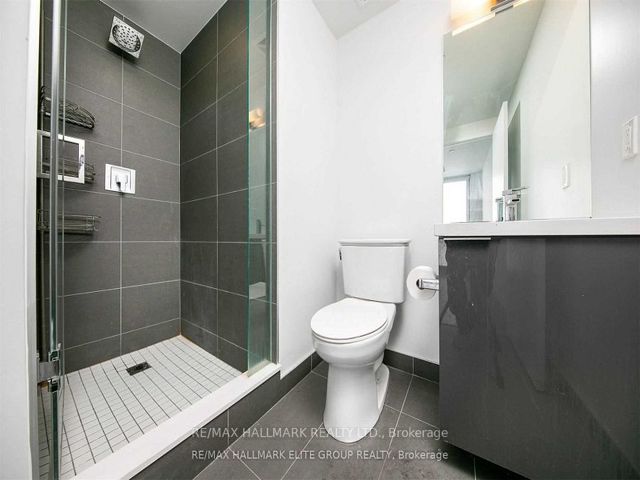 3312 - 8 Eglinton Ave E