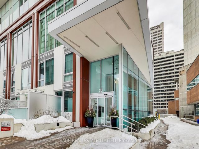 816 - 33 Helendale Ave N