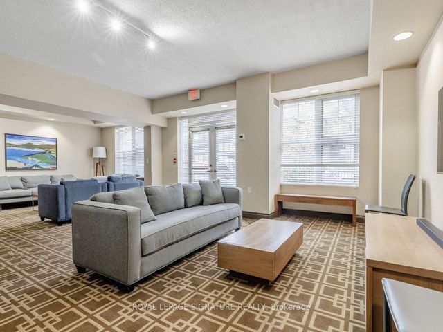 308 - 77 Mcmurrich St