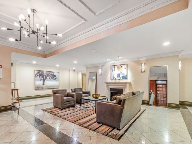 308 - 77 Mcmurrich St