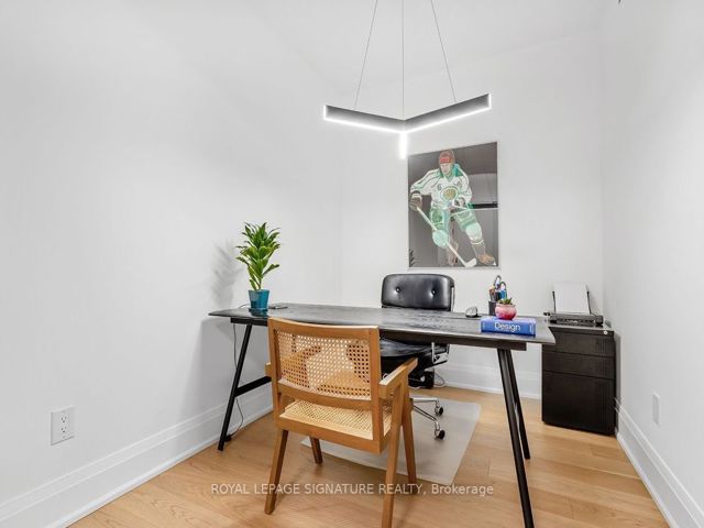308 - 77 Mcmurrich St