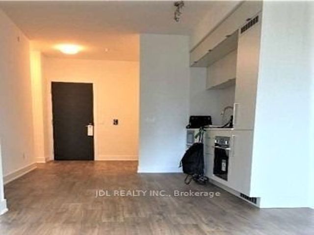 #615 - 38 Cameron St