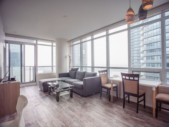 4110 - 55 Bremner Blvd