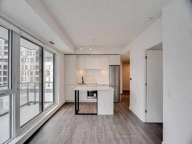519 - 35 Tubman Ave