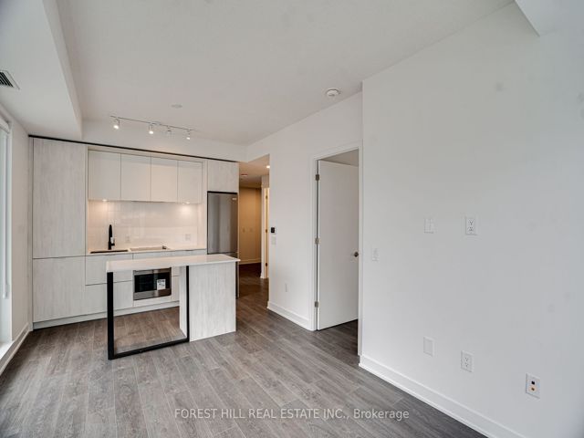 519 - 35 Tubman Ave