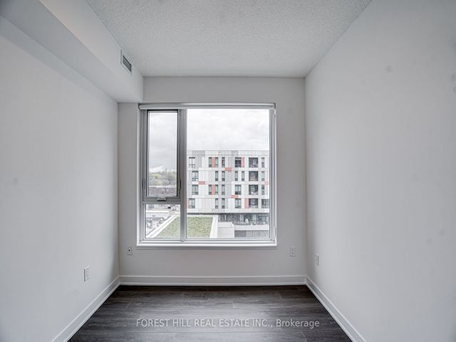 519 - 35 Tubman Ave