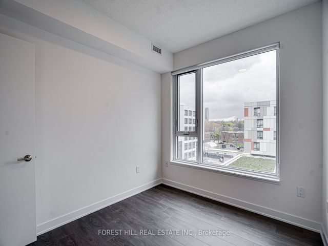 519 - 35 Tubman Ave