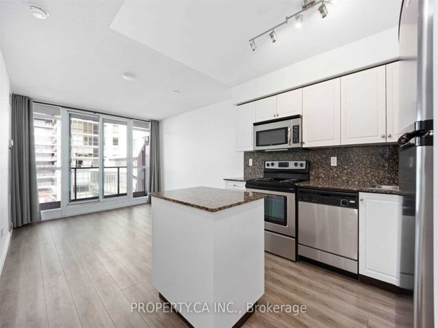 414 - 215 Fort York Blvd