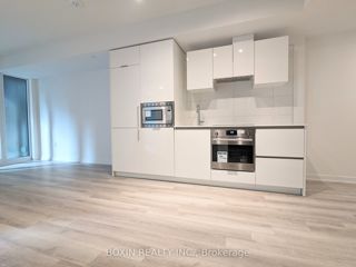 406 - 238 Simcoe St