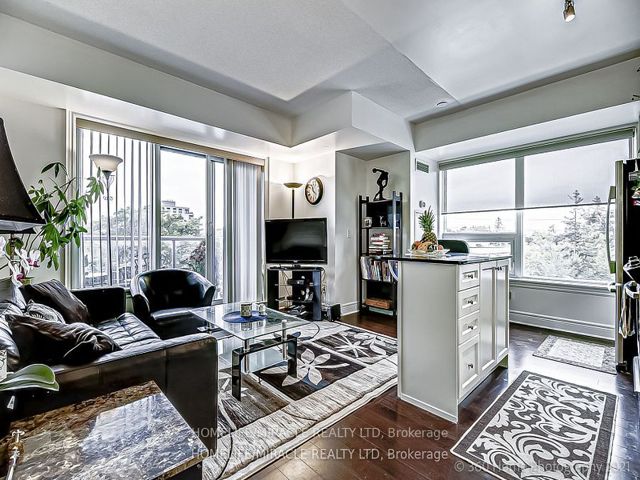 406 - 701 Sheppard Ave W