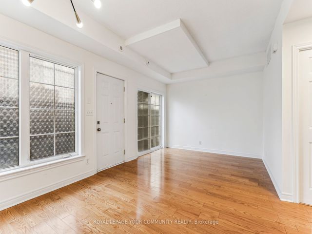 103 - 207 Wellesley St E