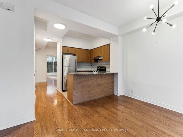 103 - 207 Wellesley St E
