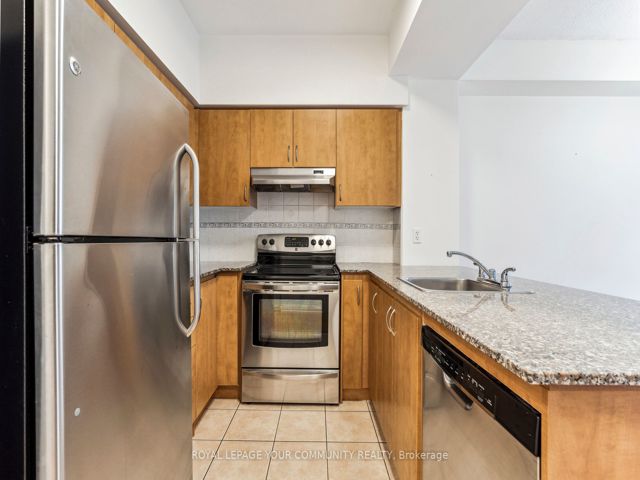 103 - 207 Wellesley St E