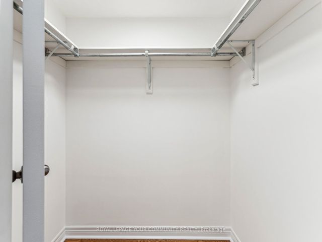 103 - 207 Wellesley St E