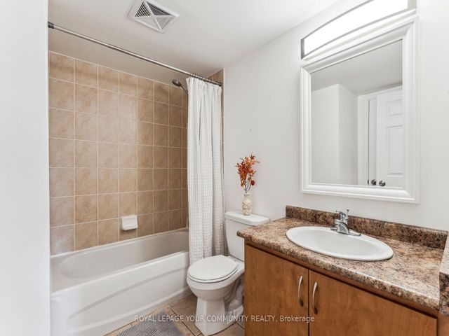 103 - 207 Wellesley St E