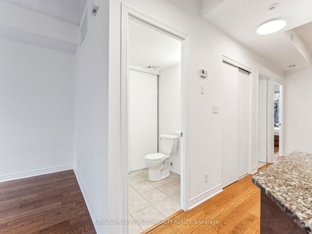103 - 207 Wellesley St E