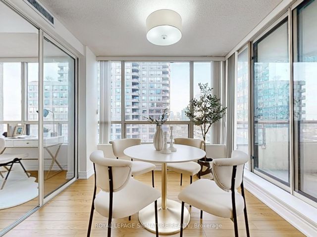 PH406 - 5785 Yonge St