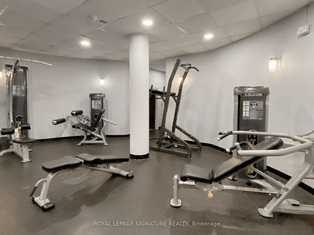 PH406 - 5785 Yonge St