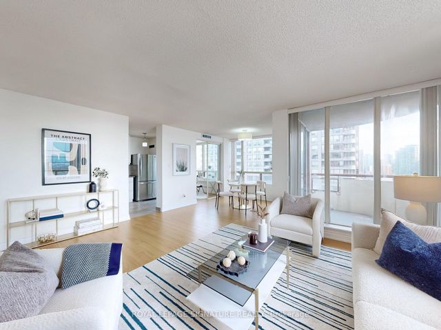 PH406 - 5785 Yonge St