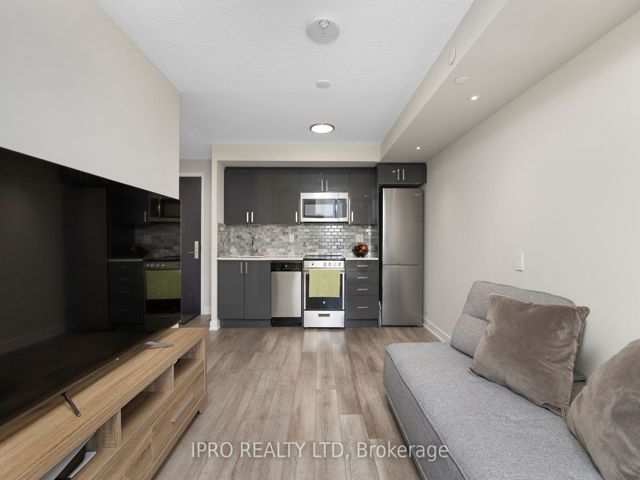 1011 - 38 Monte Kwinter Crt
