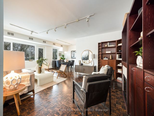 704 - 21 Dale Ave