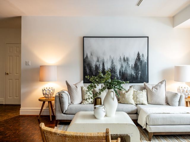 704 - 21 Dale Ave