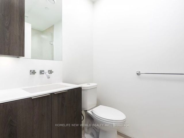 525 - 12 Bonnycastle St St W