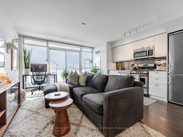 1111 - 78 Tecumseth St