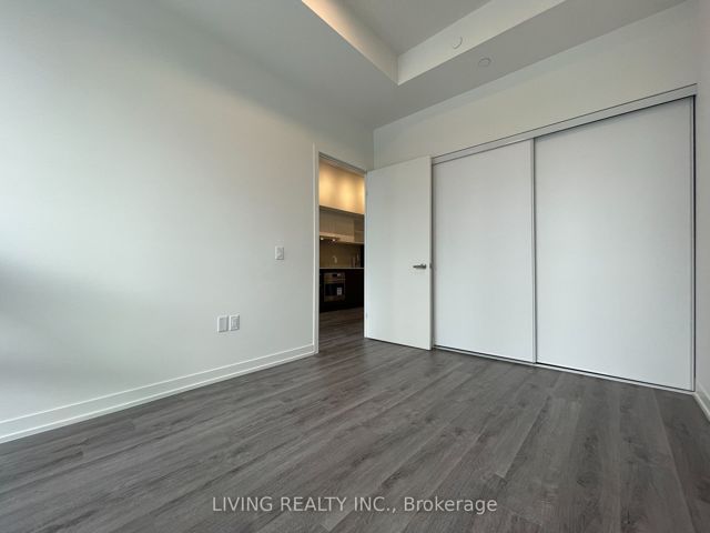 2212 - 138 Downes St