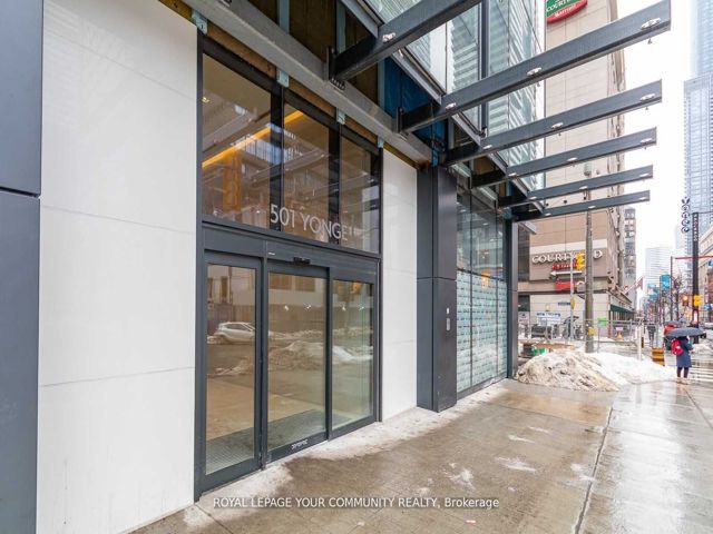 4910 - 501 Yonge St