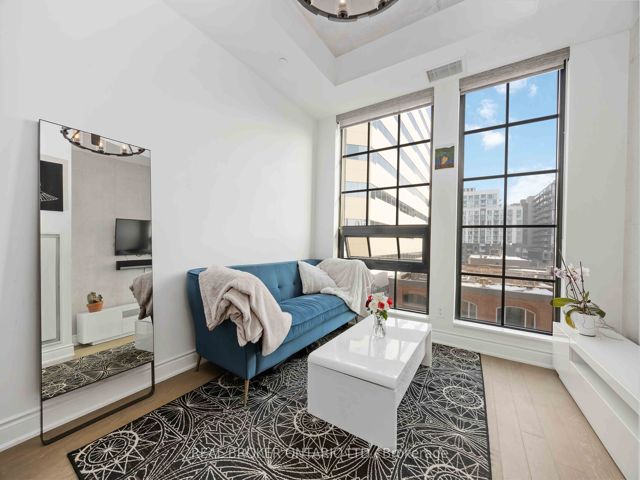 608 - 608 Richmond St W
