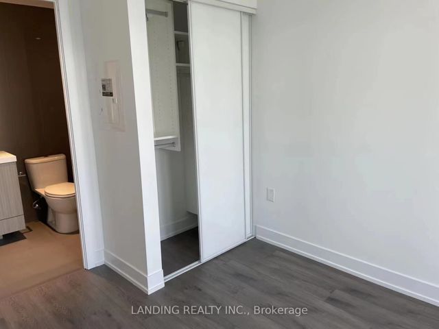 2309 - 575 Bloor St E