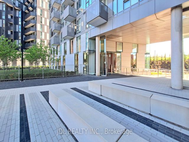 801 - 38 Monte Kwinter Crt