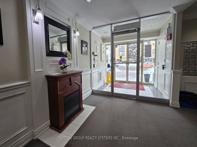 507 - 365 Eglinton Ave E