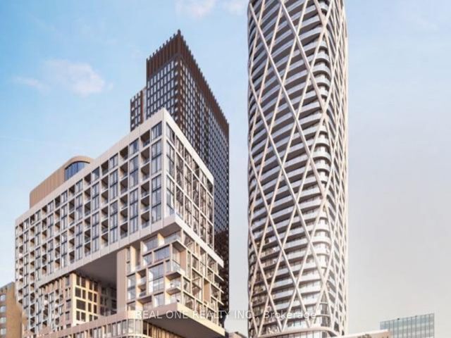 730 - 230 Simcoe St