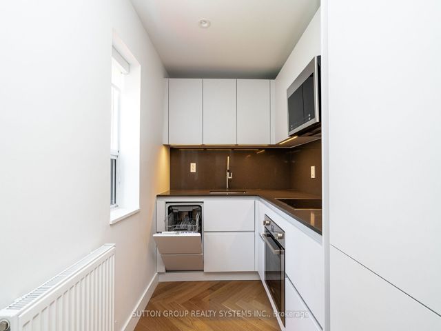 102 - 1510 Bathurst St