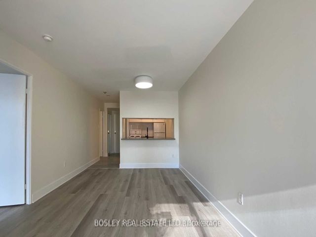 1107 - 44 St Joseph St