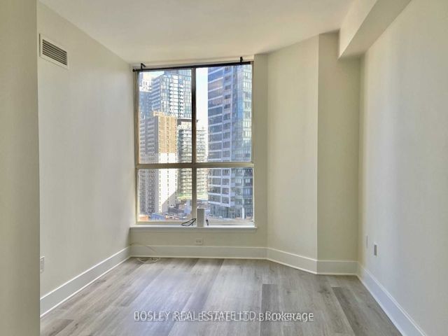 1107 - 44 St Joseph St