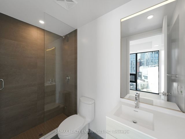 423 - 28 Eastern Ave