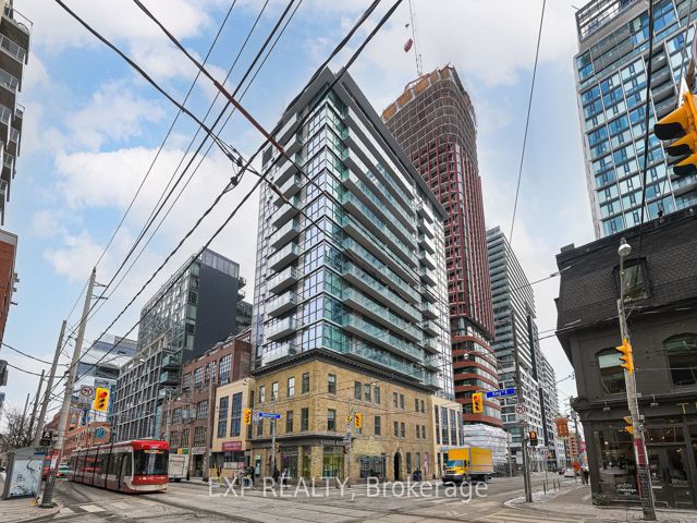 202 - 39 Sherbourne St