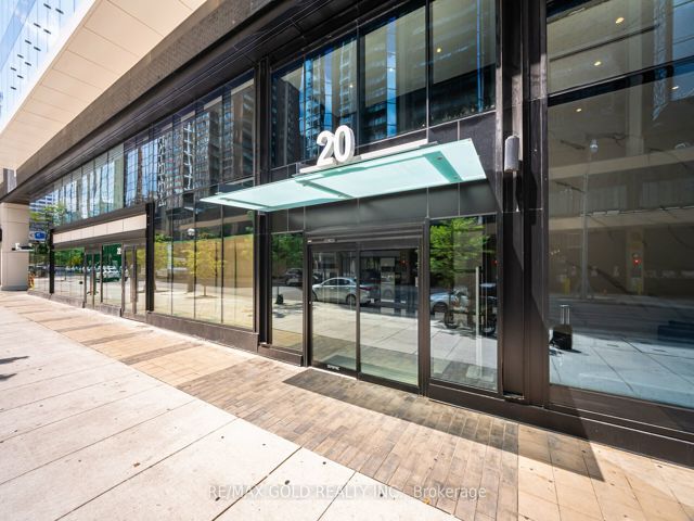 2506 - 20 Edward St