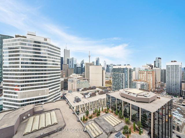 2506 - 20 Edward St