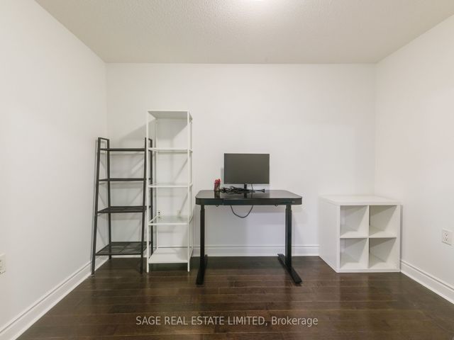 307 - 12 Rean Dr