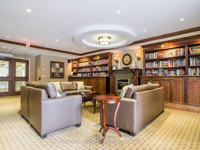 307 - 12 Rean Dr