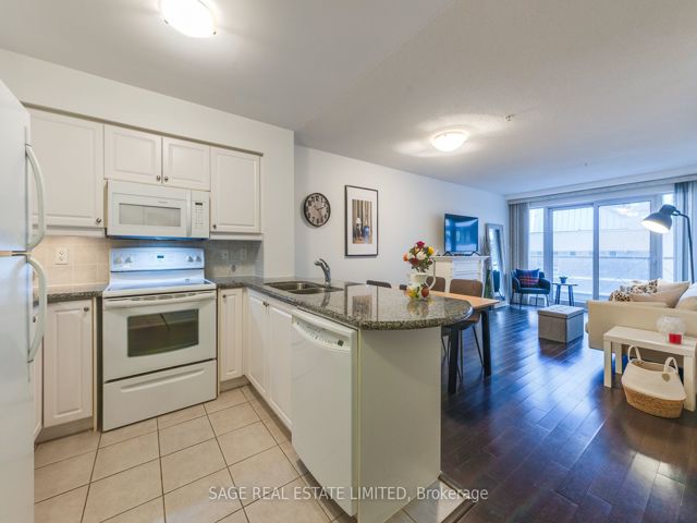 307 - 12 Rean Dr